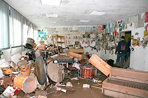 Foto der FIDURA-Spendenübergabe an die Musikschule in Bretten